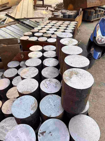 ANSI/DIN/EN1092-1 Carbone forgé/acier inoxydable Pn10/16 Col à souder/aveugle/glisser sur/joint à recouvrement/plaque plate/douille RF/FF brides de tuyau